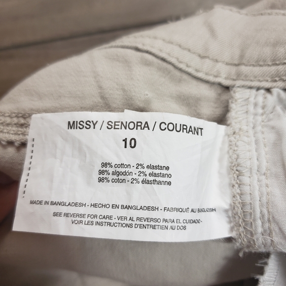 GLORIA VANDERBILT STONEWOOD CAPRI SIZE 10 - Picture 12 of 13